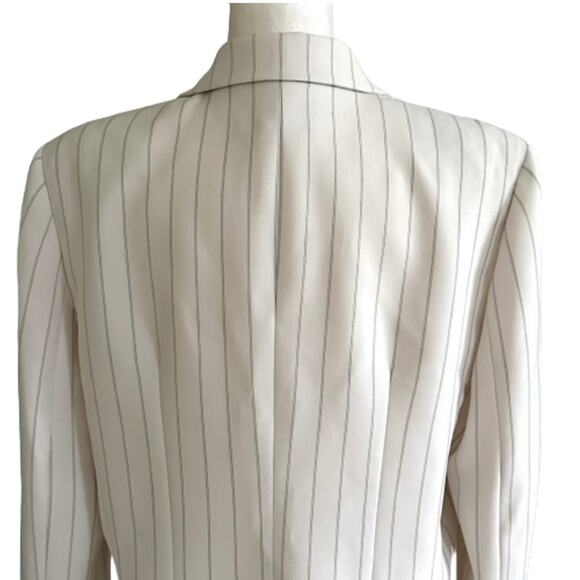 Le Suit Ivory Black Pinstriped Long Sleeve Flap Pockets Blazer Jacket Size 14 - Picture 6 of 12
